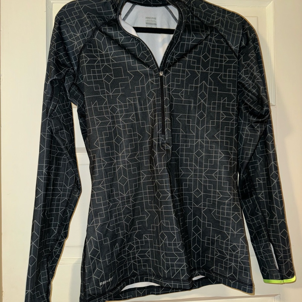 Nike Pro top women’s long sleeve half zip